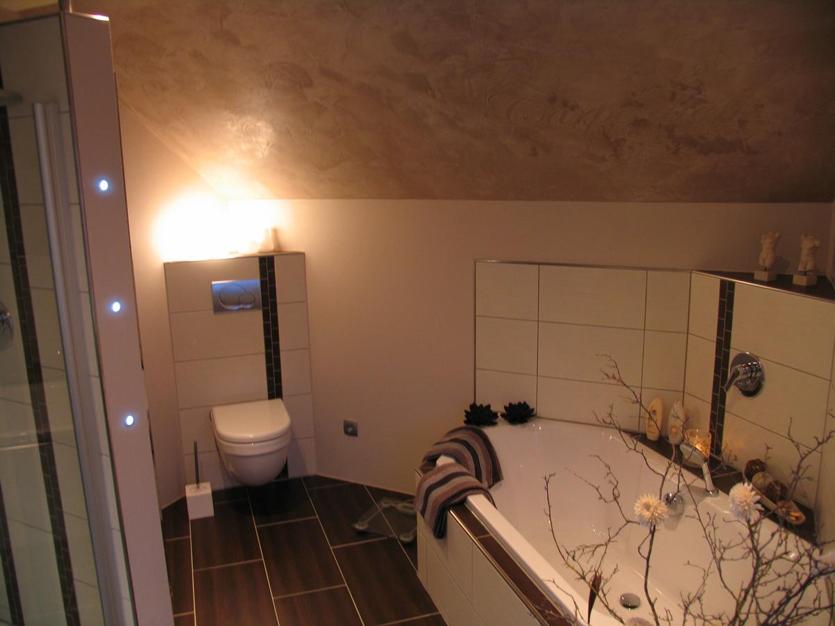 Küche & Bad - Traumbäder, die wir für Kunden umgesetzt haben